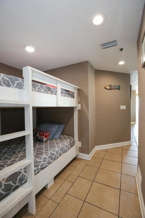 Grand Panama 1-1201 3-bed